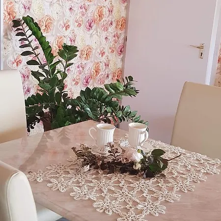 بيت ضيافة Peonia